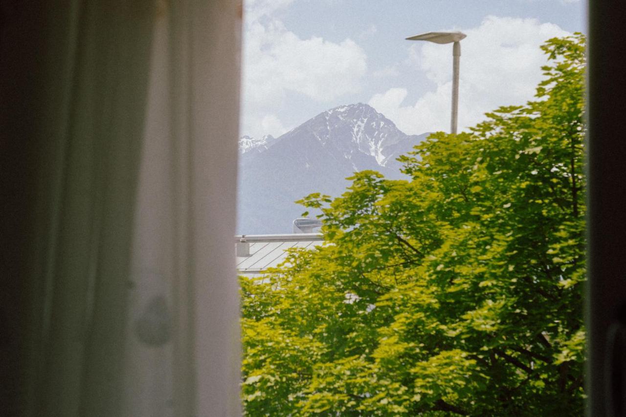Innsbruck Studio By Mo Luaran gambar