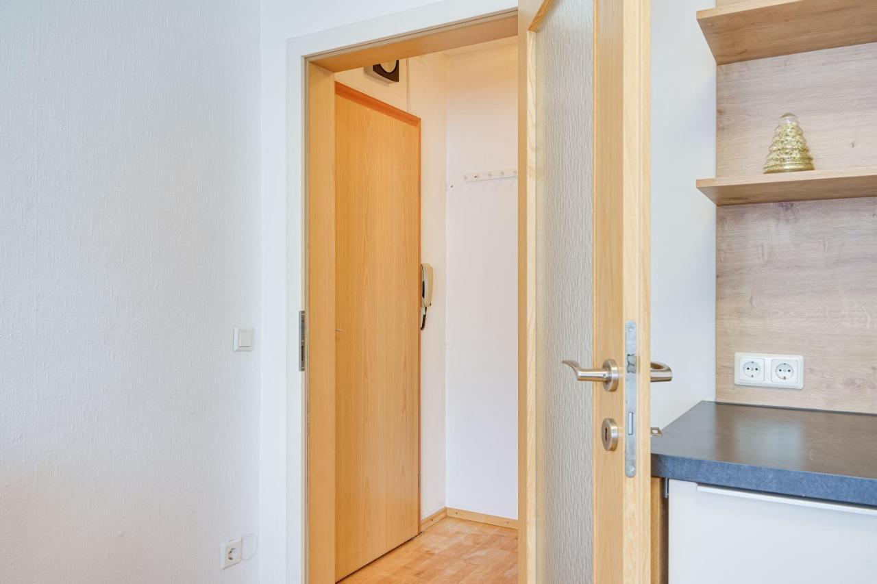 Innsbruck Studio By Mo Luaran gambar